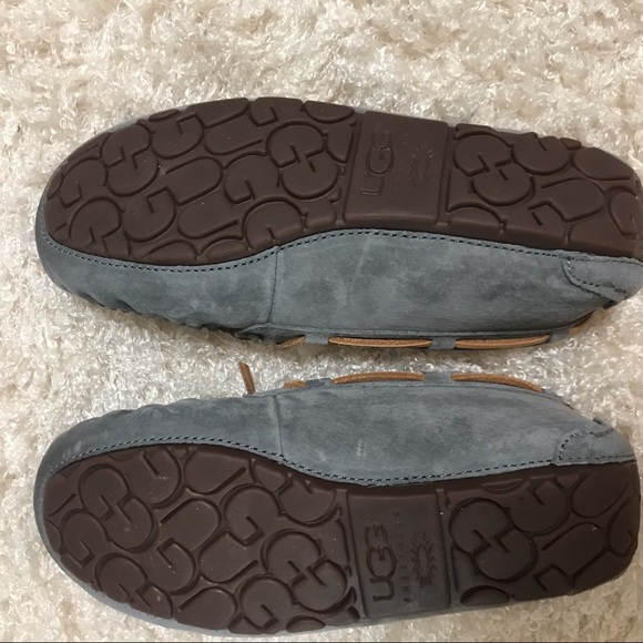 NNOB UGG Gray Suede Moccasins - Picture 5 of 8
